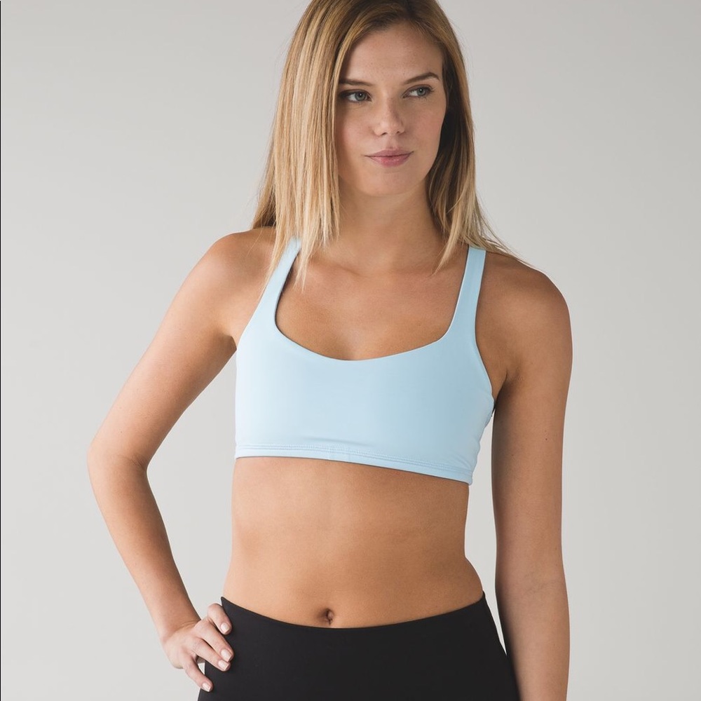 Lululemon Free to be light blue size 4